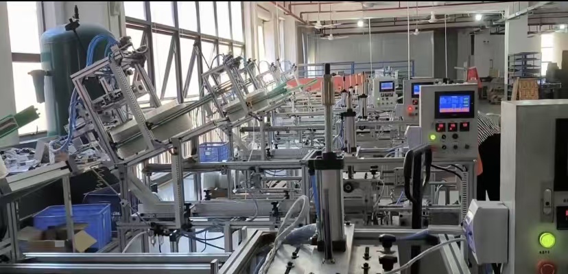 全自动吸塑折边机